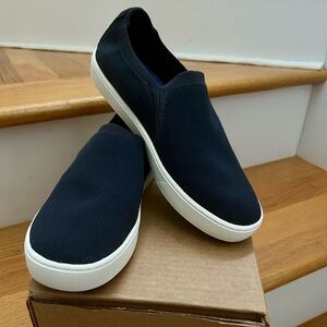 L.L. Bean Women’s Navy Slip-On Sneakers
